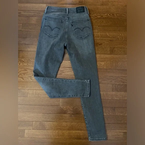 Levi’s 721 High Rise Skinny Jeans Size 27 Stretchy Grey Measures W26 L29 - Picture 3 of 10